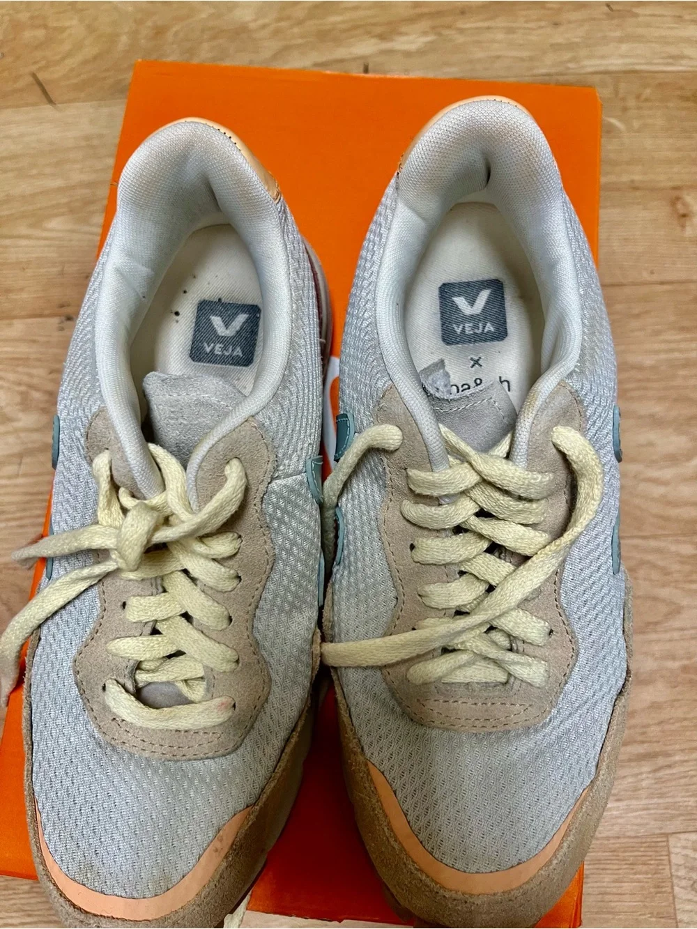 Veja low profile